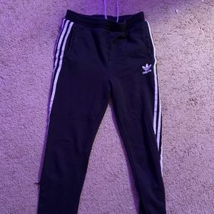Kids adidas joggers size XL